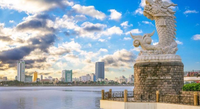 Origo Hotel Danang Экстерьер фото